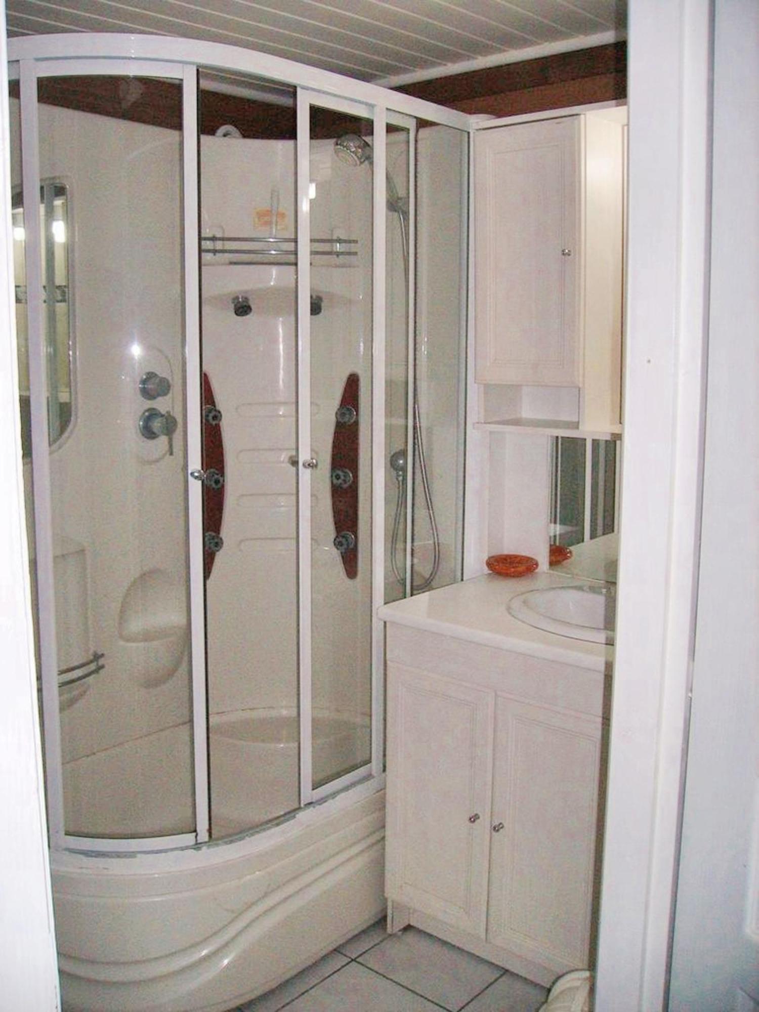 Appartement Charmant A Breuillet Avec Jardin Spacieux ภายนอก รูปภาพ